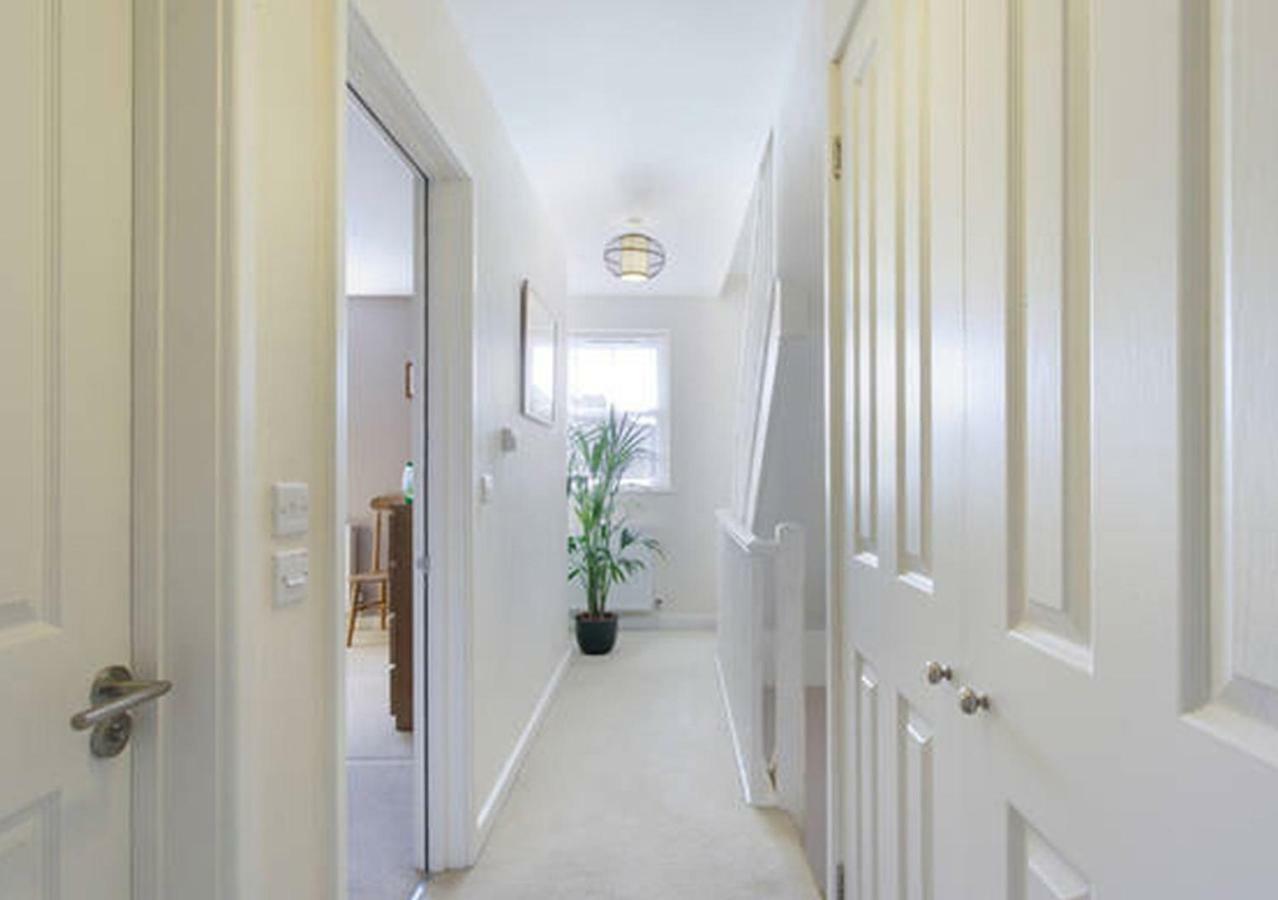 D&E Homestay Wallingford Luaran gambar