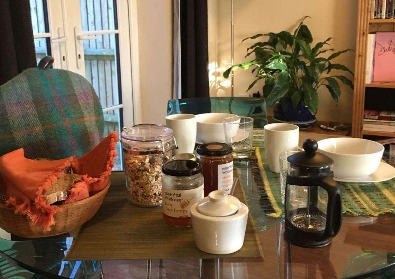 D&E Homestay Wallingford Luaran gambar